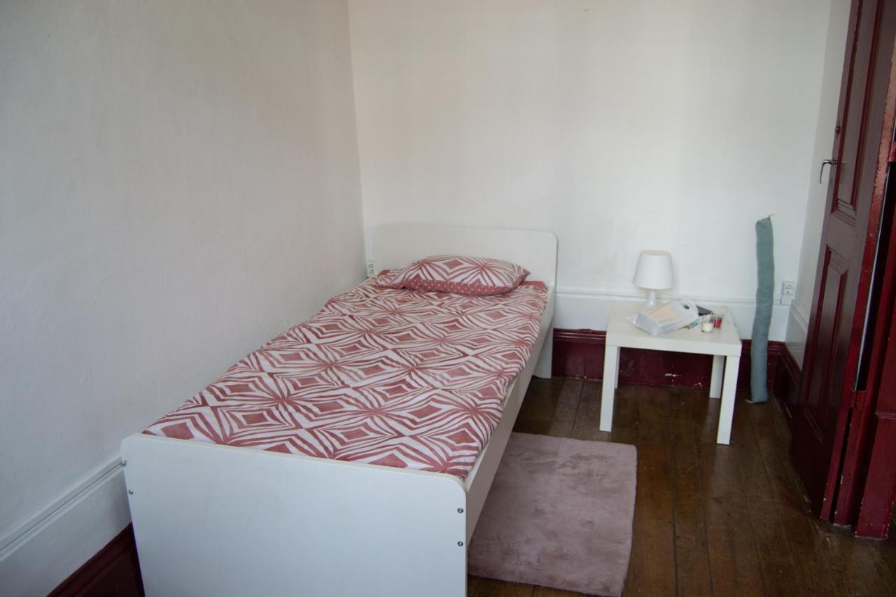 Auberge de jeunesse Pb4 House à Braga Extérieur photo